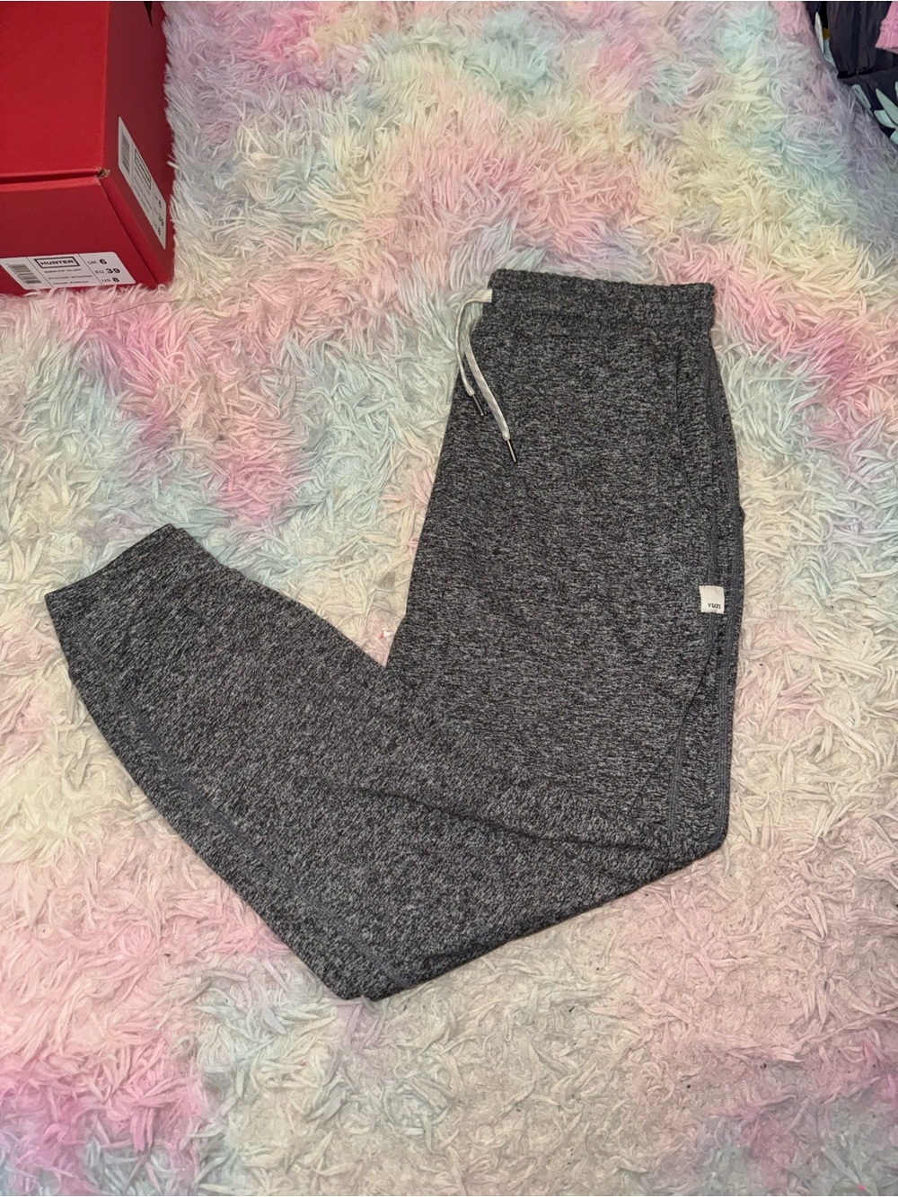 Vuori Heathered Grey Joggers XS sweatpants